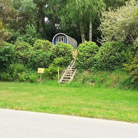 Hotel Retraite Rustique En Bordure De Foret A La Campagne Belle-Isle-en-Terre Exterior foto